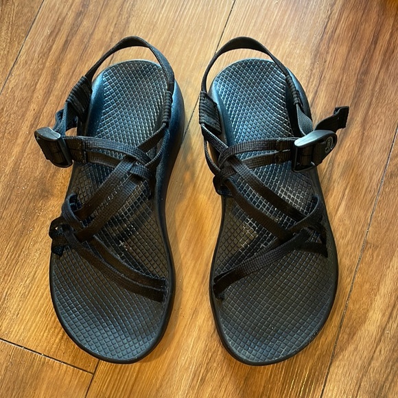Chacos Black Strappy Sandal - Picture 1 of 3
